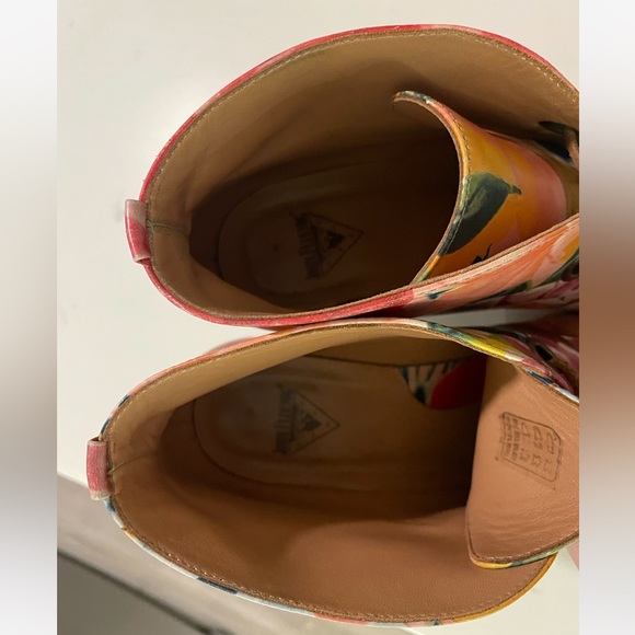 Ladies John Fluevog Daily Miracles Stunner booties - Picture 4 of 6